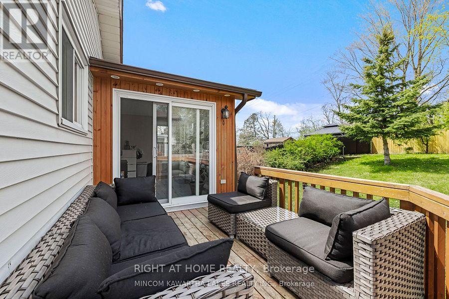 2368 Mountland Drive, Peterborough West (Central), Ontario  K9K 1W4 - Photo 15 - X12341001