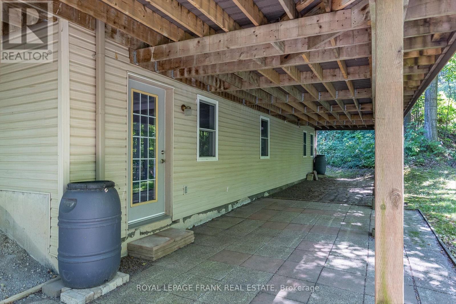 24 Deer Avenue, Cavan Monaghan (Cavan Twp), Ontario  L0A 1G0 - Photo 38 - X12341478