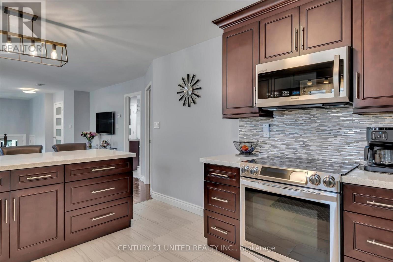 3033 Westridge Boulevard, Peterborough West (Central), Ontario  K9K 2K5 - Photo 16 - X12341484