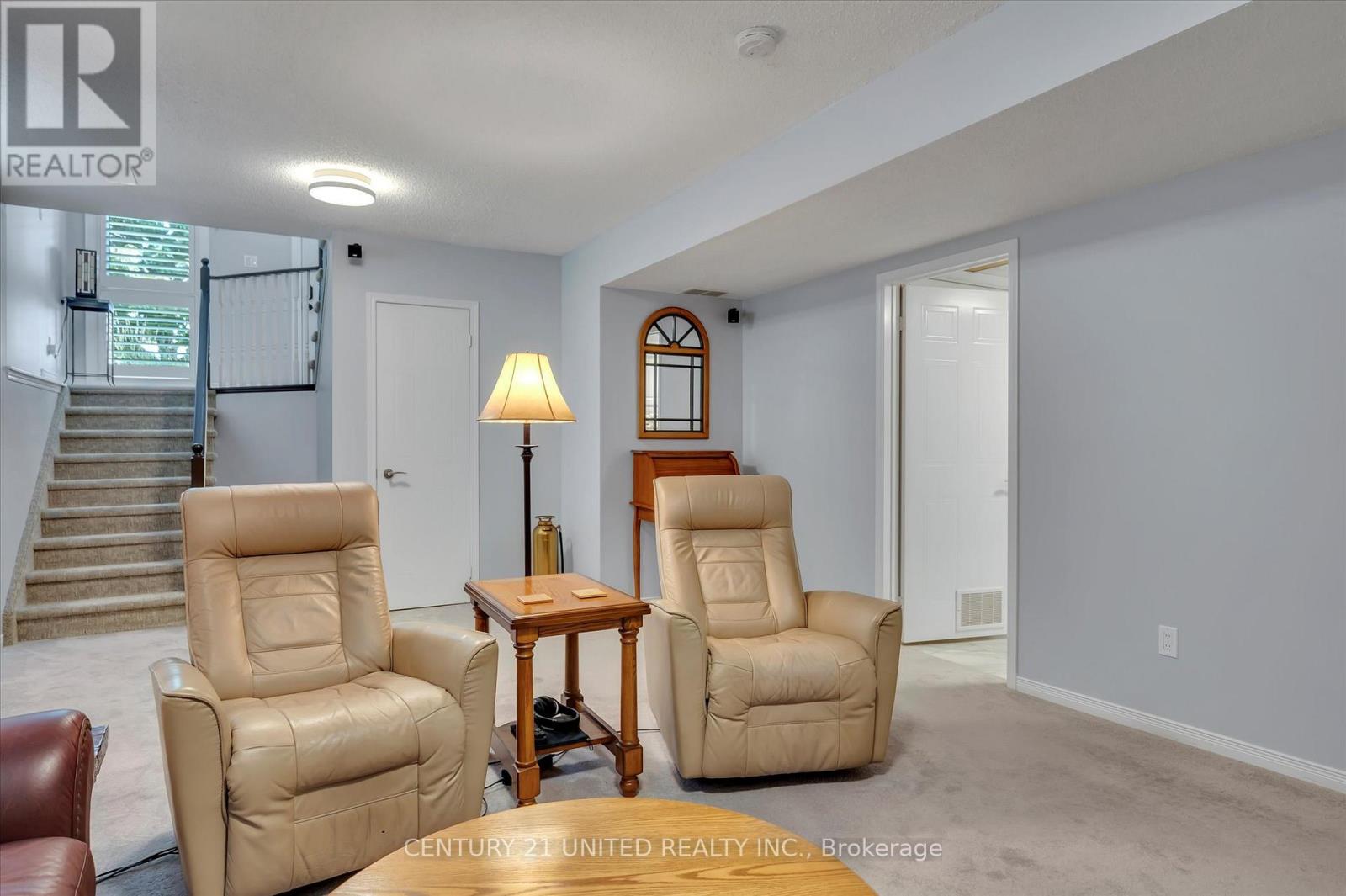3033 Westridge Boulevard, Peterborough West (Central), Ontario  K9K 2K5 - Photo 37 - X12341484