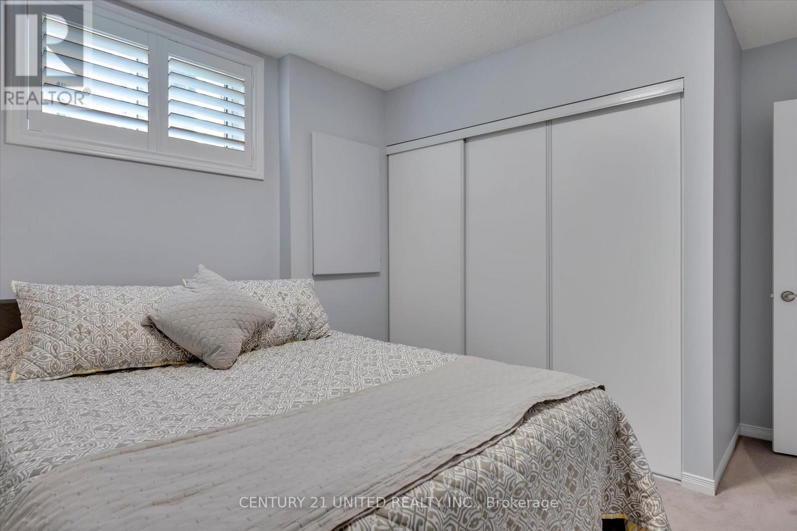 3033 Westridge Boulevard, Peterborough West (Central), Ontario  K9K 2K5 - Photo 39 - X12341484