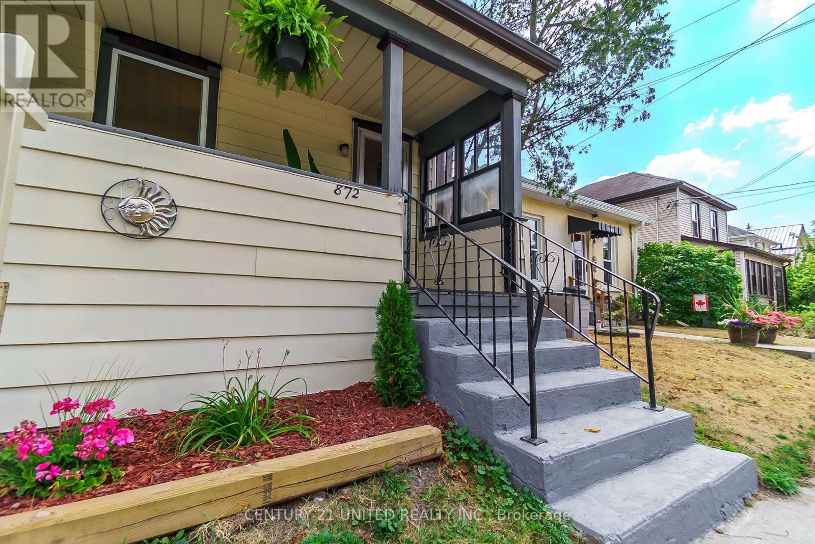 872 George Street N, Peterborough North (South), Ontario  K9H 3T7 - Photo 10 - X12341556