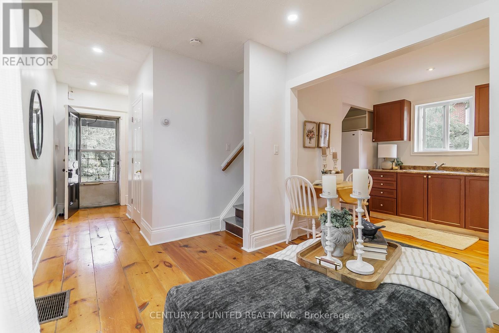 872 George Street N, Peterborough North (South), Ontario  K9H 3T7 - Photo 18 - X12341556