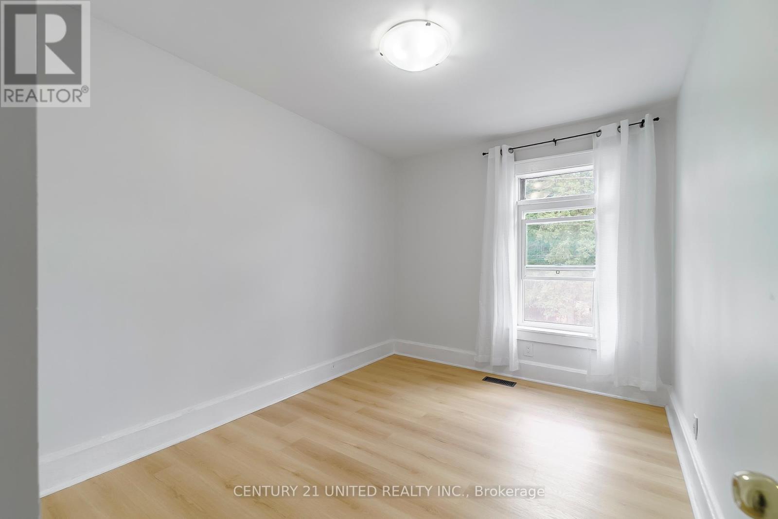 872 George Street N, Peterborough North (South), Ontario  K9H 3T7 - Photo 37 - X12341556