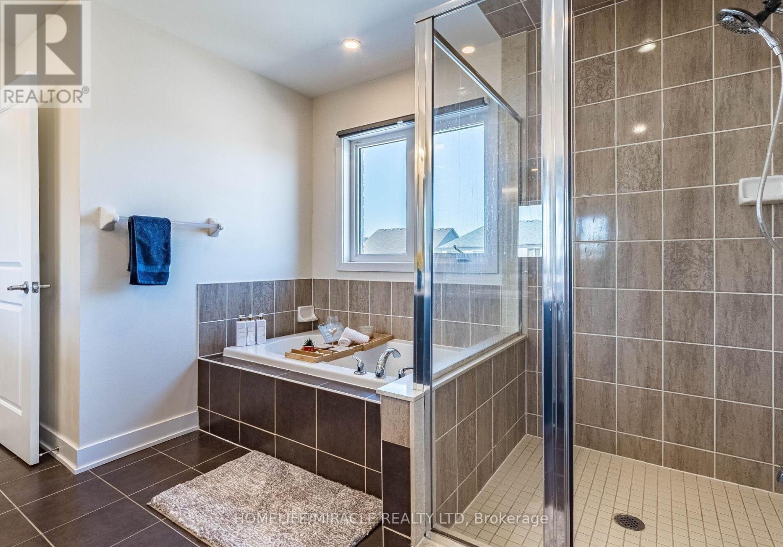 10 Buckles Court, Clarington (Newcastle), Ontario  L1B 0L1 - Photo 41 - E12341435