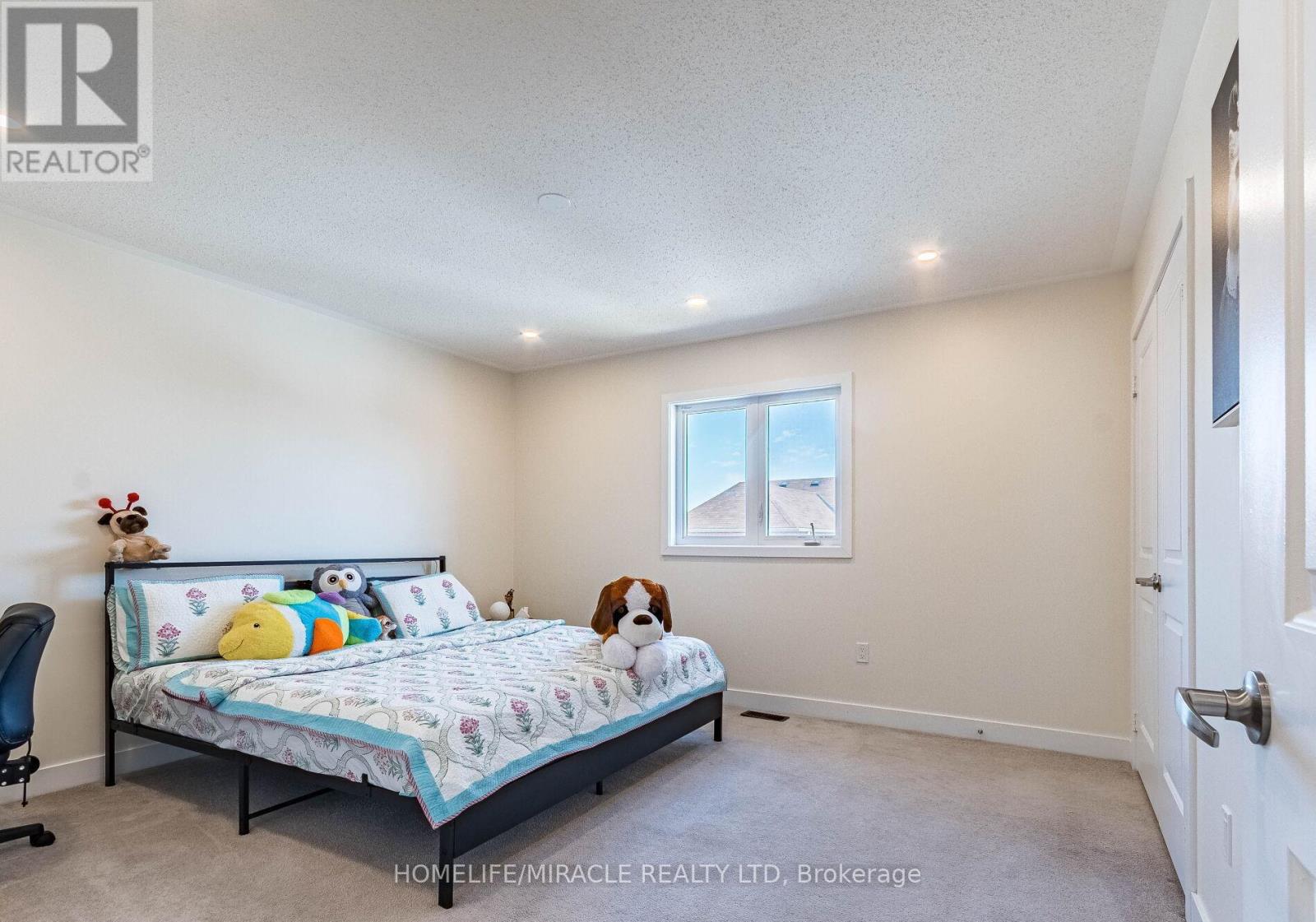 10 Buckles Court, Clarington (Newcastle), Ontario  L1B 0L1 - Photo 46 - E12341435