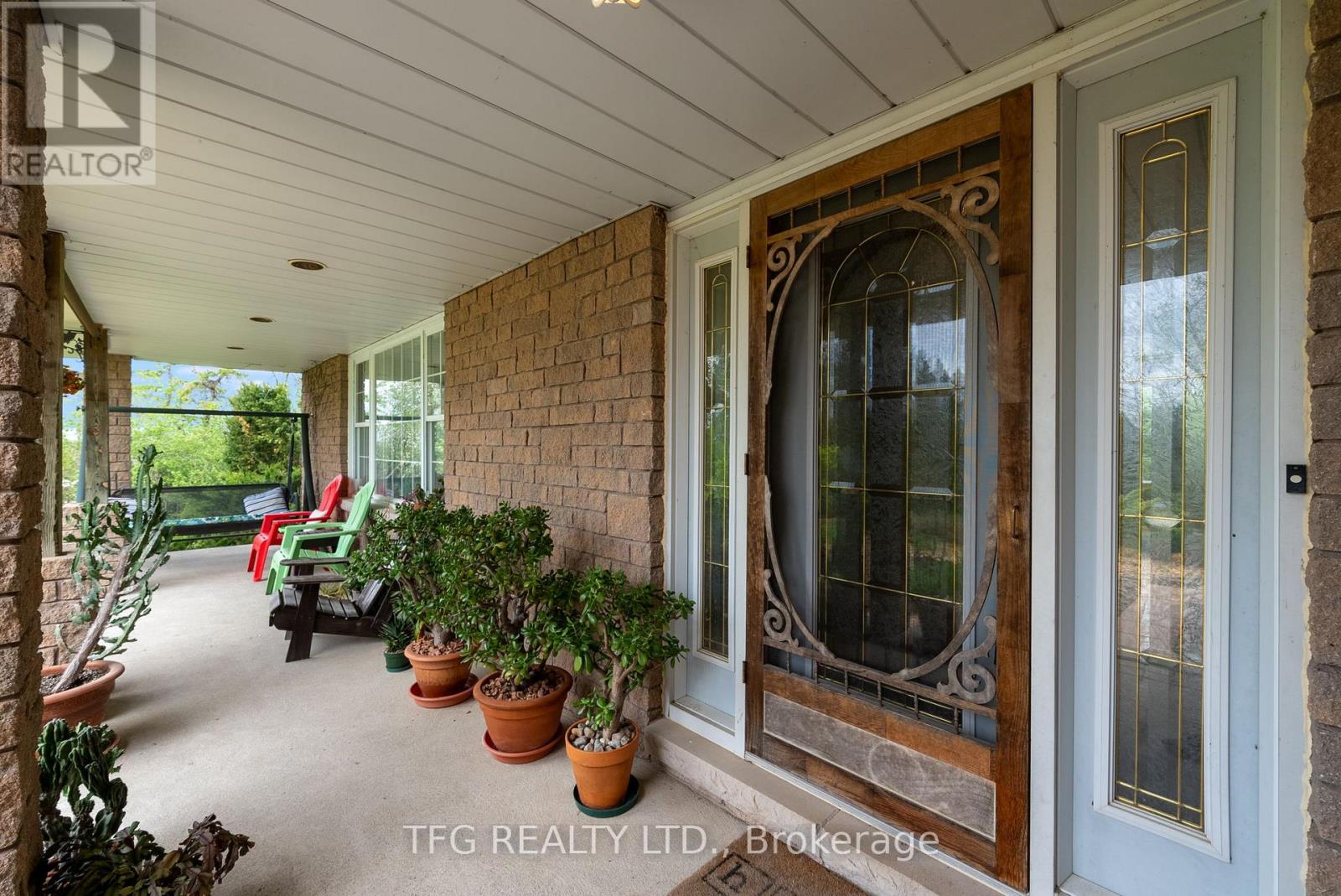 41 Grandview Drive, Kawartha Lakes (Emily), Ontario  K0L 2W0 - Photo 4 - X12341792