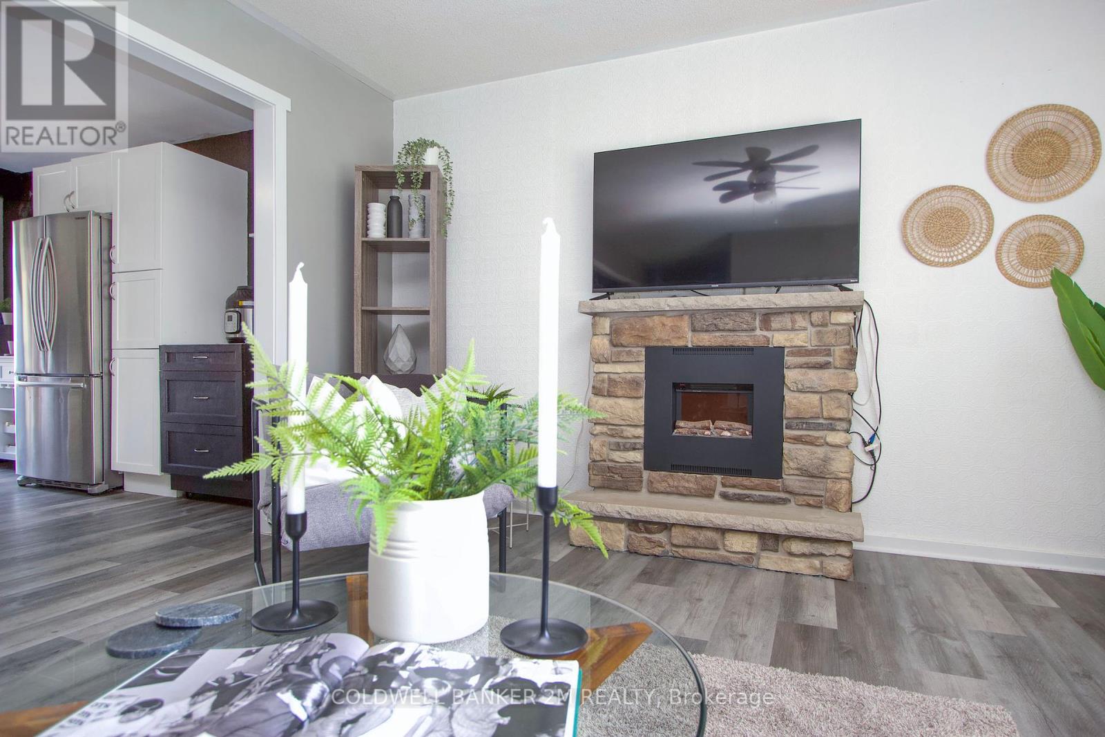 27 Anne Street, Cavan Monaghan (Millbrook Village), Ontario  L0A 1G0 - Photo 6 - X12342483
