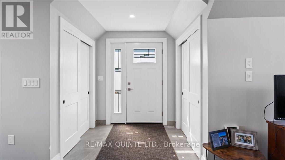 5 - 23 Pellissier Street, Trent Hills (Campbellford), Ontario  K0L 1L0 - Photo 2 - X12342496