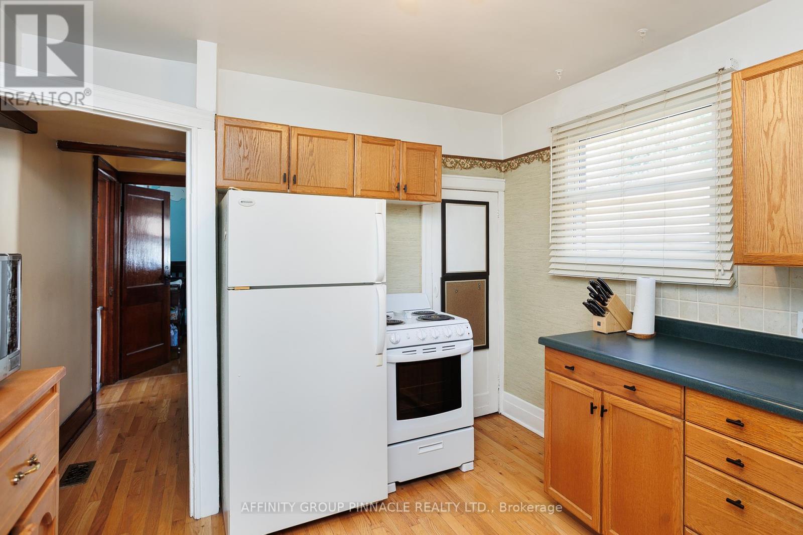 23 Riverview Road, Kawartha Lakes (Lindsay), Ontario  K9V 1B2 - Photo 10 - X12342650