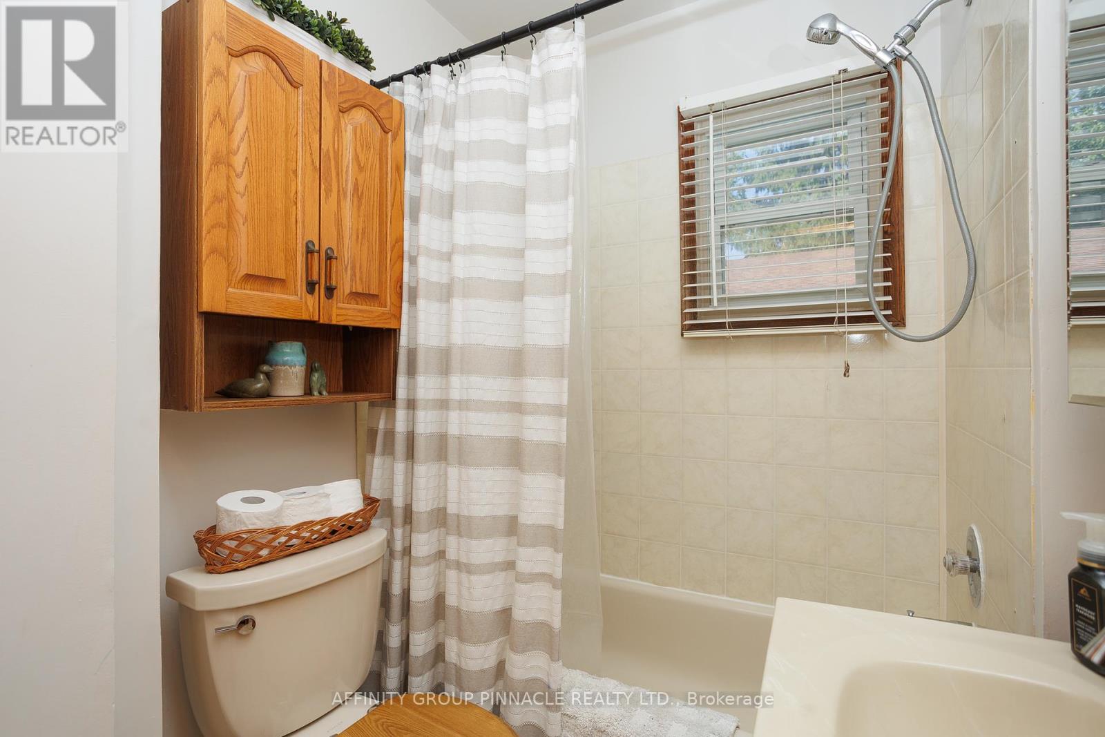 23 Riverview Road, Kawartha Lakes (Lindsay), Ontario  K9V 1B2 - Photo 12 - X12342650
