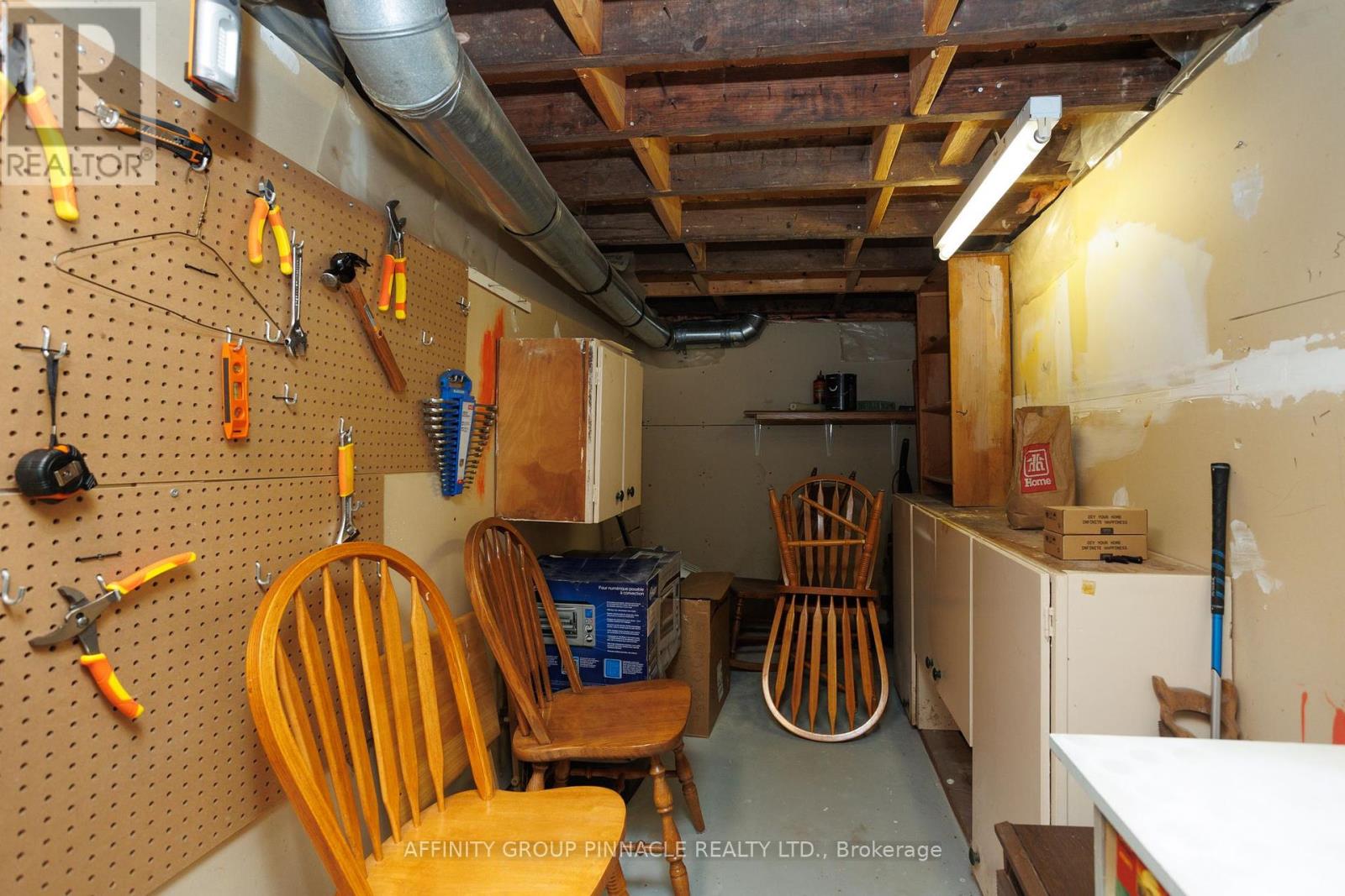 23 Riverview Road, Kawartha Lakes (Lindsay), Ontario  K9V 1B2 - Photo 22 - X12342650
