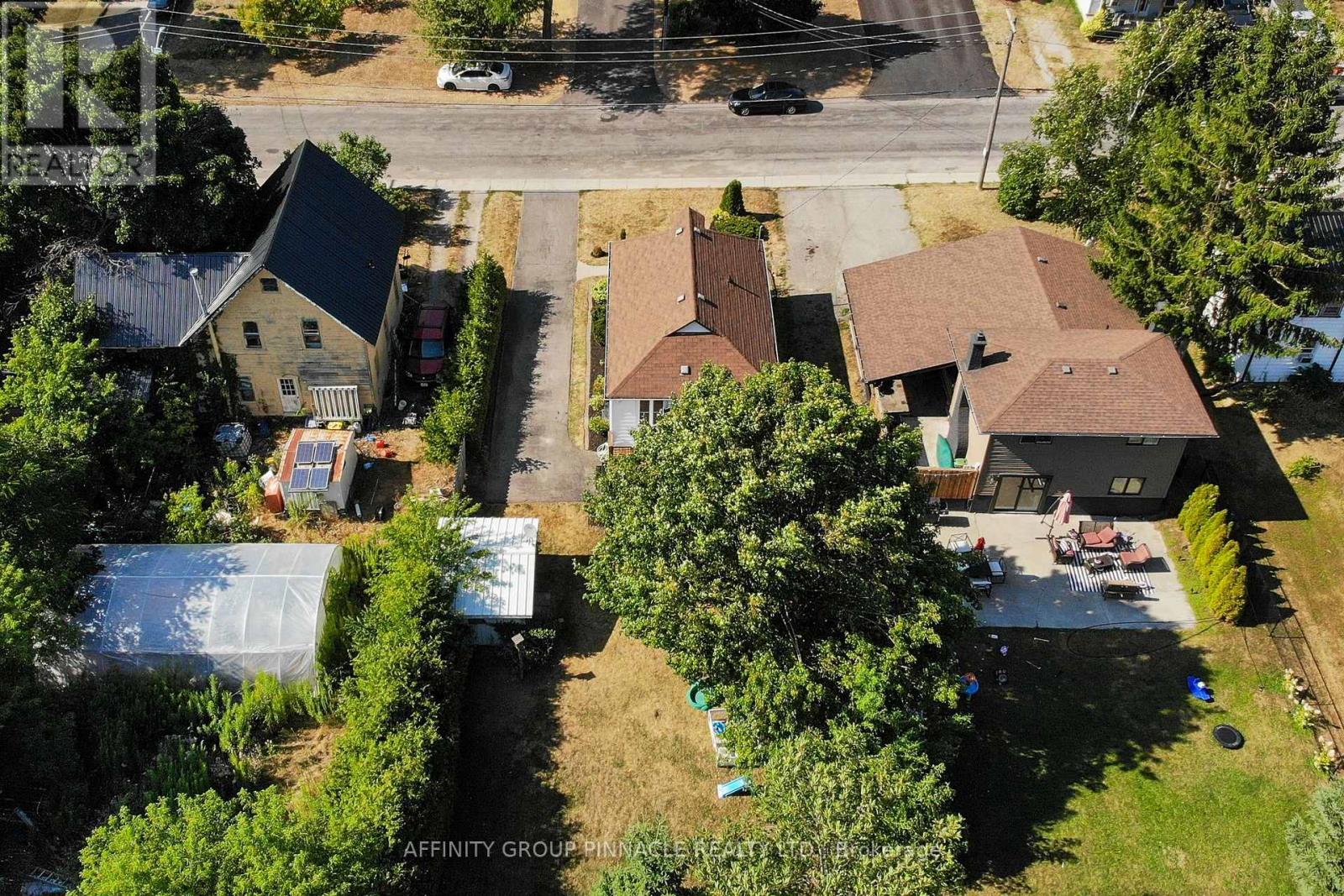23 Riverview Road, Kawartha Lakes (Lindsay), Ontario  K9V 1B2 - Photo 36 - X12342650