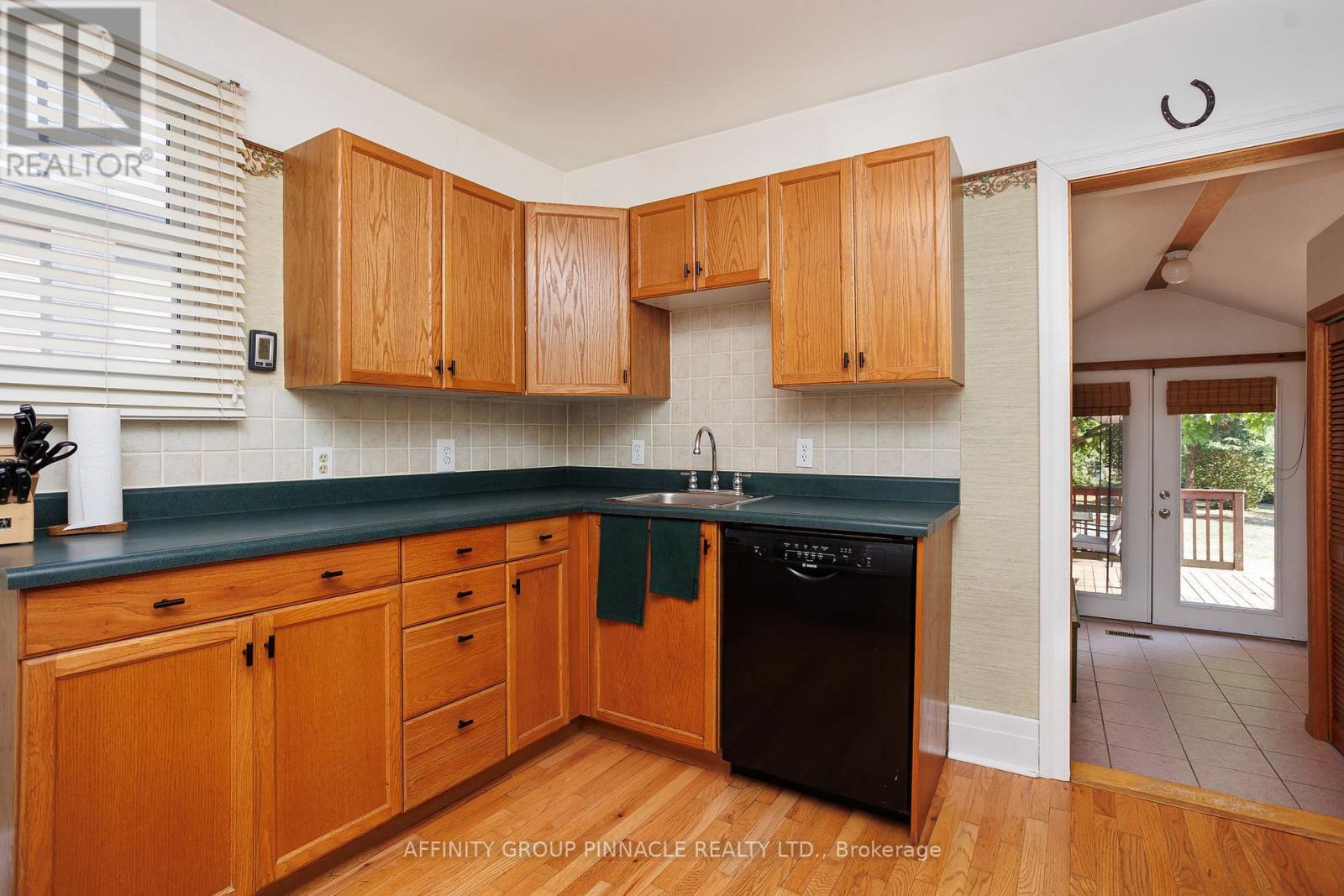 23 Riverview Road, Kawartha Lakes (Lindsay), Ontario  K9V 1B2 - Photo 9 - X12342650