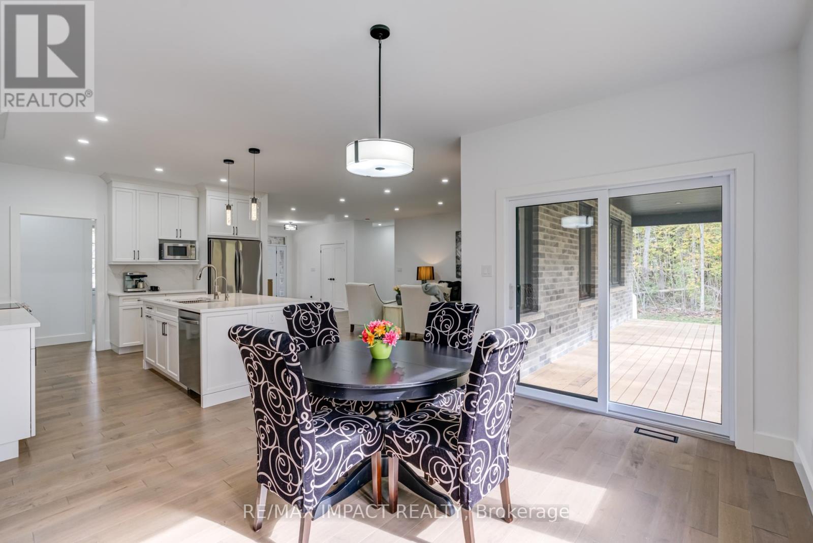 11 Maplewood Court, Trent Lakes, Ontario  K0L 1J0 - Photo 16 - X12342978
