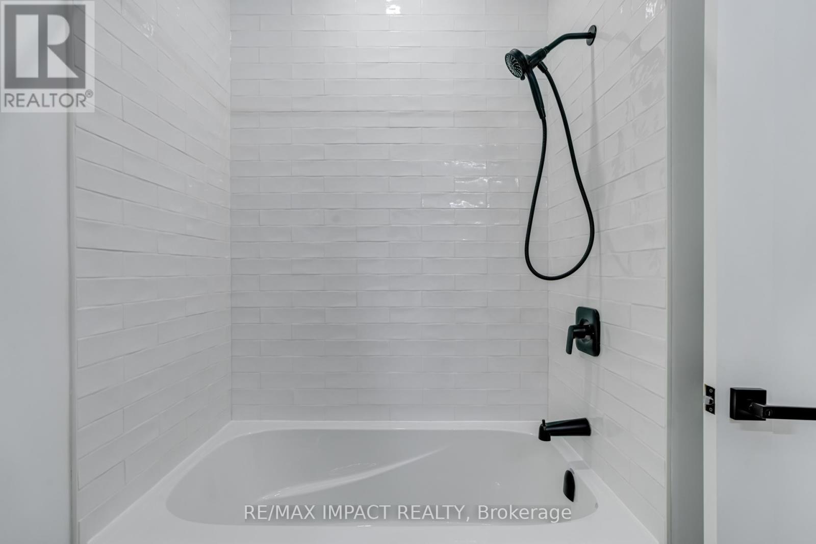 11 Maplewood Court, Trent Lakes, Ontario  K0L 1J0 - Photo 28 - X12342978