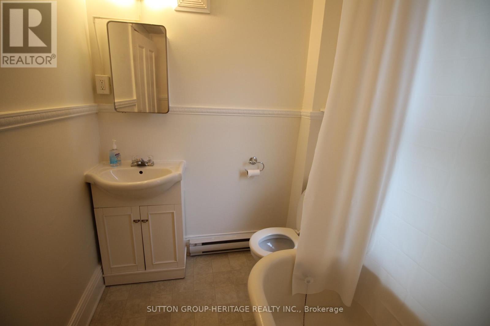 260 Stewart Street, Peterborough Central (North), Ontario  K9J 3M9 - Photo 14 - X12343106