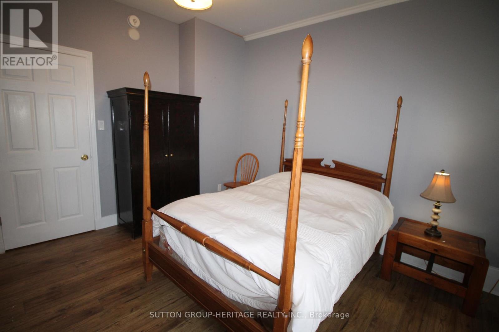260 Stewart Street, Peterborough Central (North), Ontario  K9J 3M9 - Photo 15 - X12343106