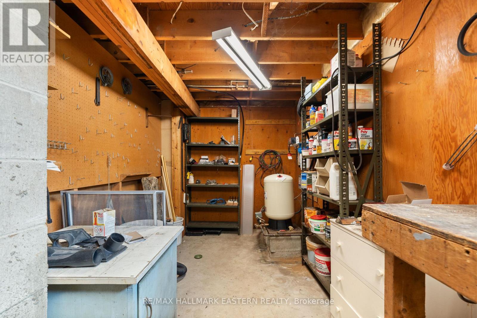 939 Centre Road, Douro-Dummer, Ontario  K0L 2H0 - Photo 38 - X12339792