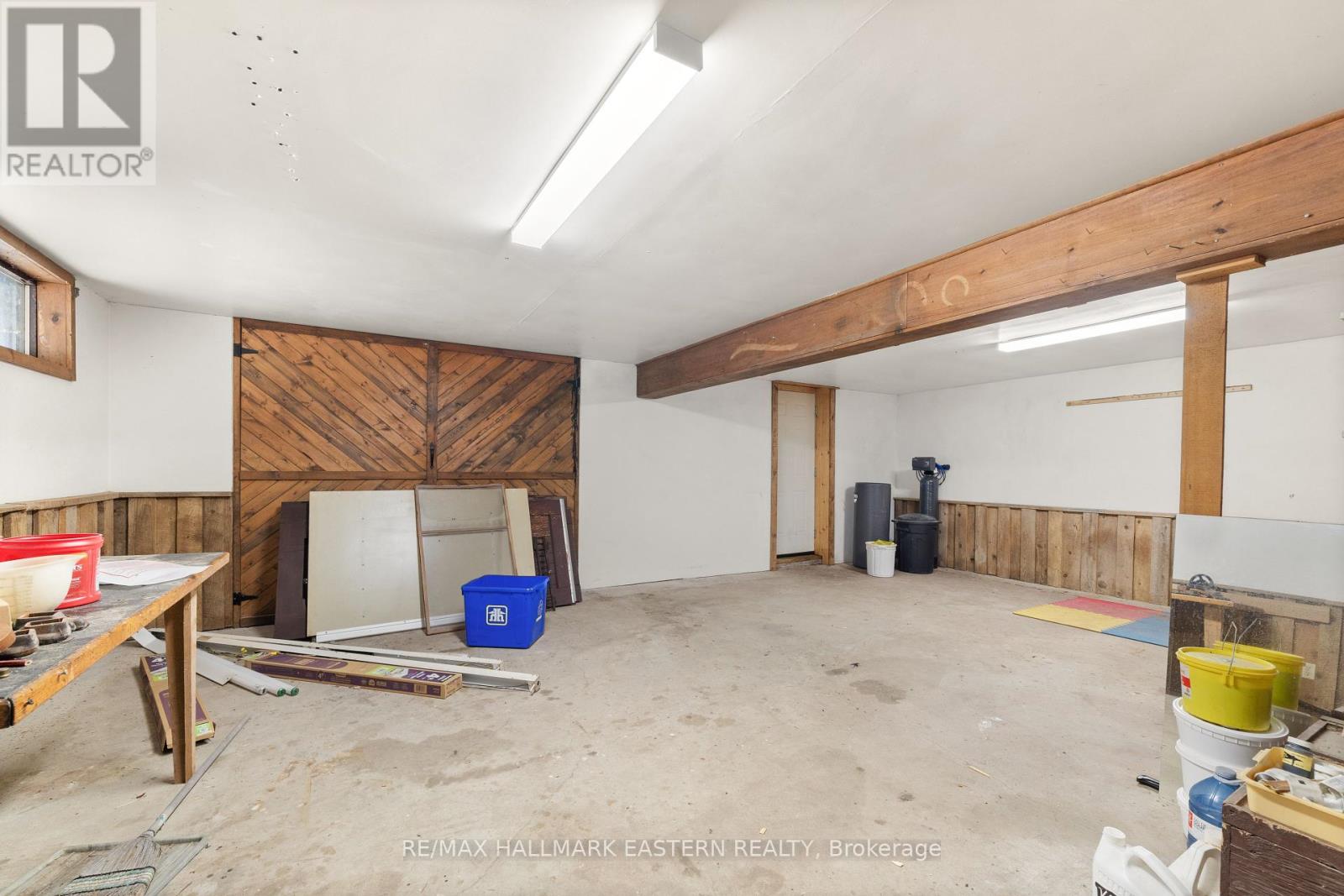 939 Centre Road, Douro-Dummer, Ontario  K0L 2H0 - Photo 43 - X12339792