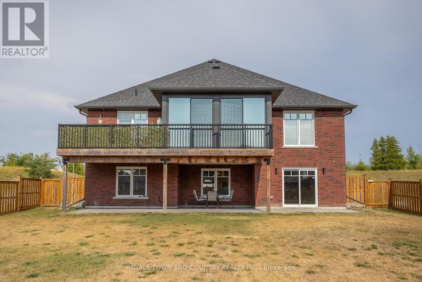 239 St.peter Street, Kawartha Lakes (Lindsay), Ontario  K9V 5E3 - Photo 37 - X12343630