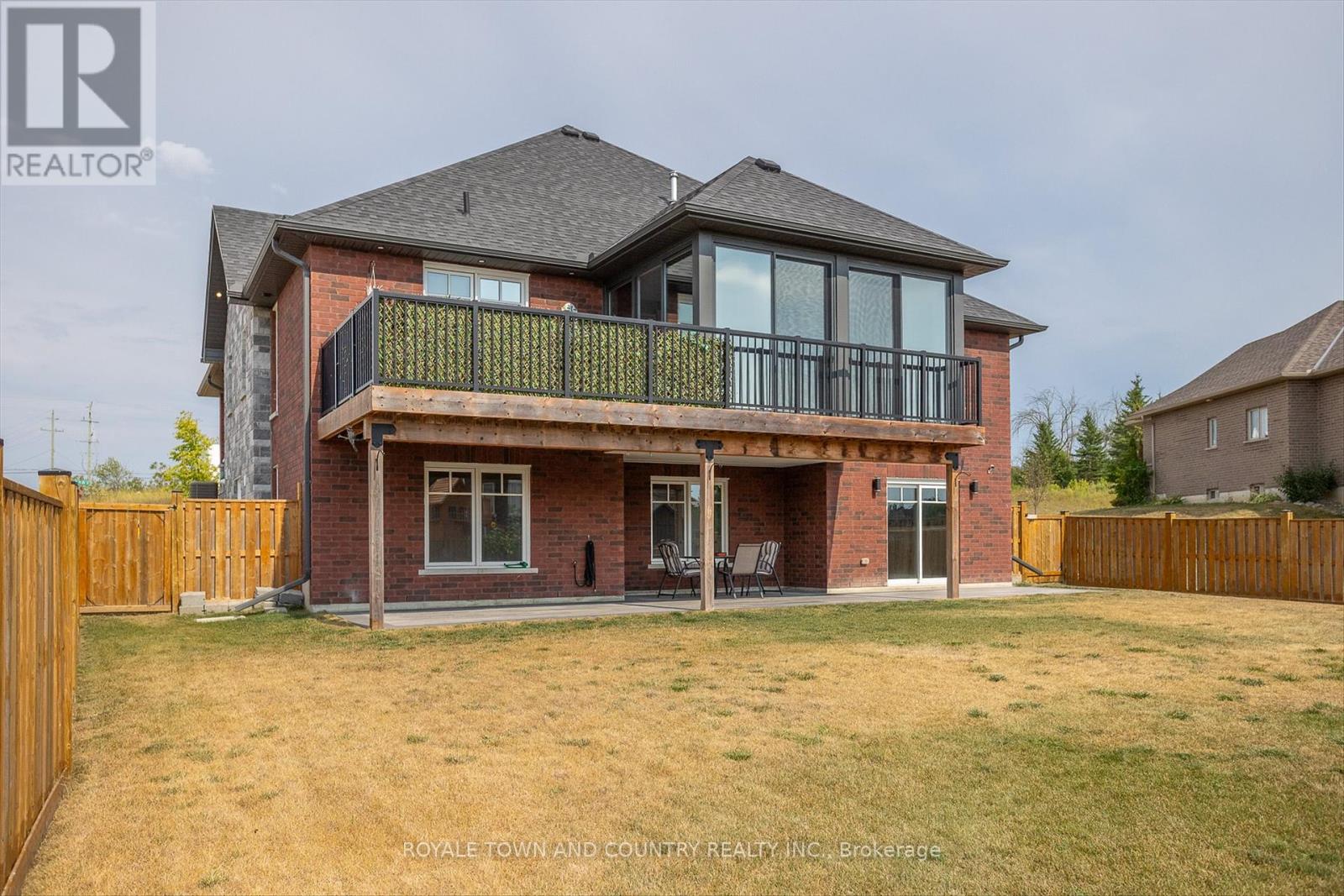 239 St.peter Street, Kawartha Lakes (Lindsay), Ontario  K9V 5E3 - Photo 38 - X12343630