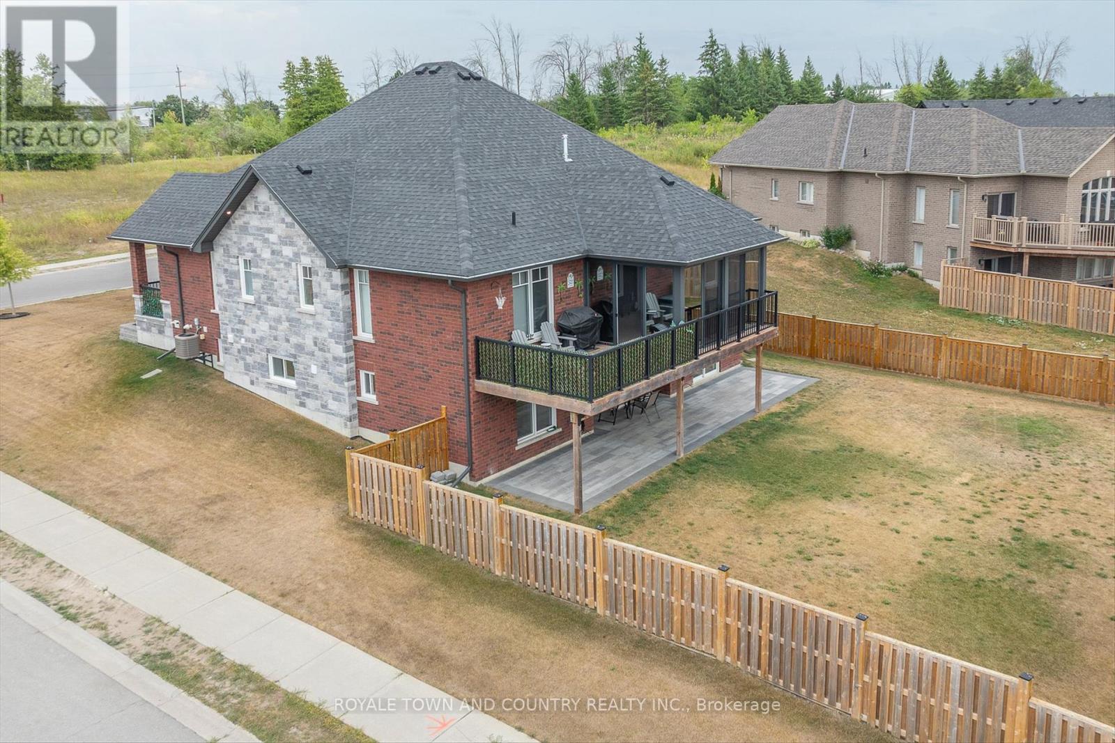 239 St.peter Street, Kawartha Lakes (Lindsay), Ontario  K9V 5E3 - Photo 44 - X12343630