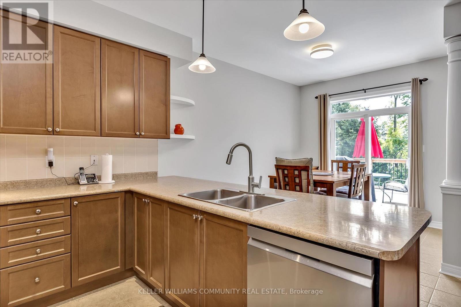 238 Lorne Court, Selwyn, Ontario  K9L 0A1 - Photo 19 - X12343886