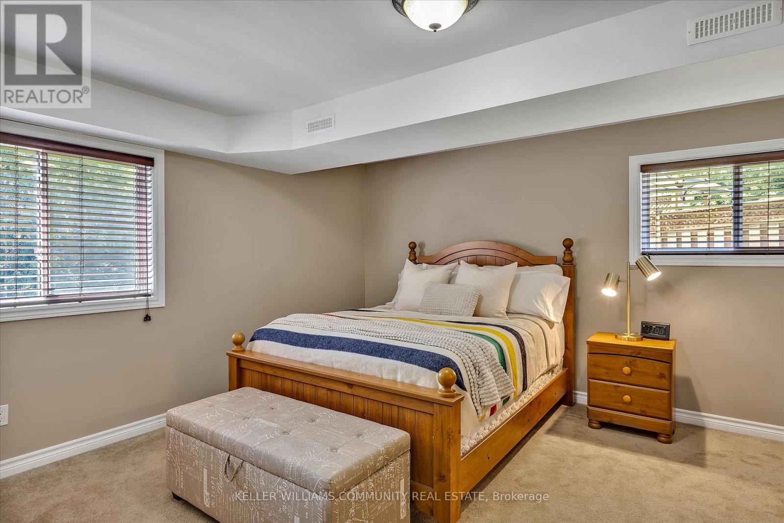 238 Lorne Court, Selwyn, Ontario  K9L 0A1 - Photo 30 - X12343886