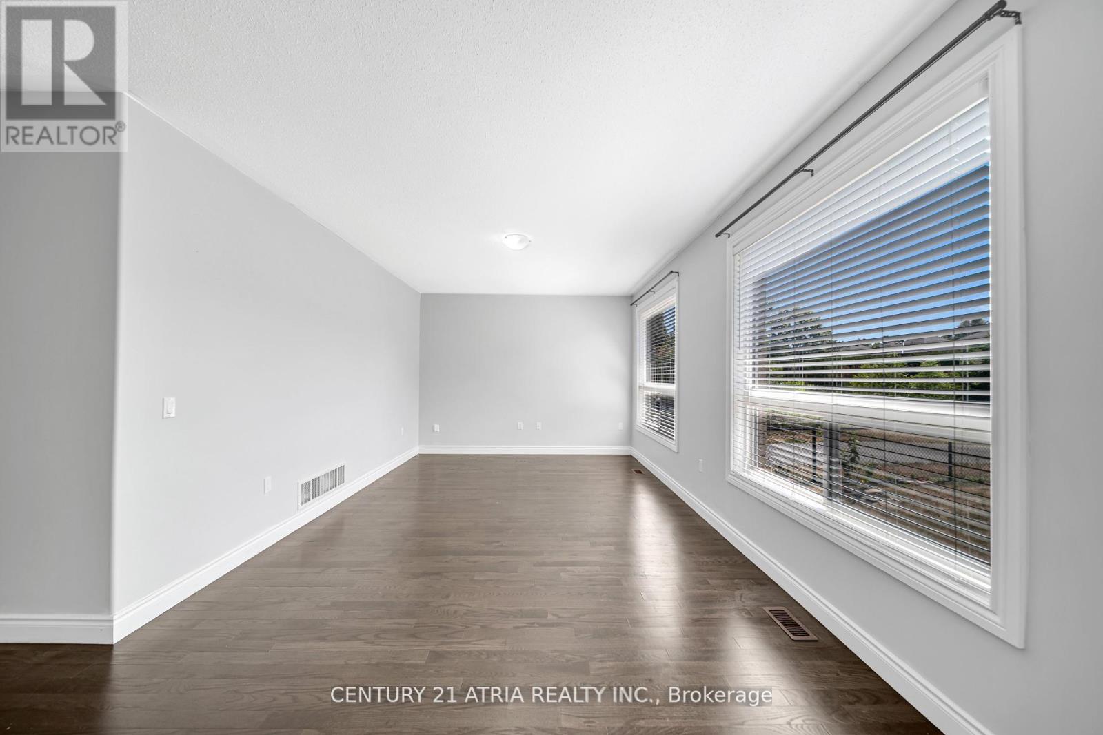 793 Spillsbury Drive, Peterborough West (South), Ontario  K9K 1K9 - Photo 20 - X12343740
