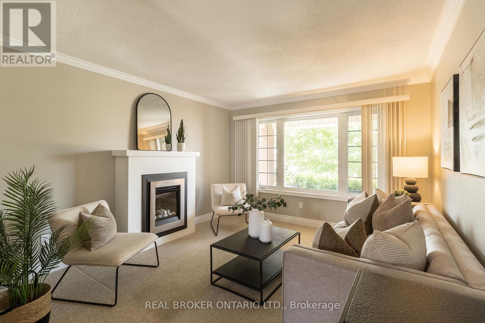 178 Mclaughlin Road, Kawartha Lakes (Lindsay), Ontario  K9V 6L8 - Photo 13 - X12344031