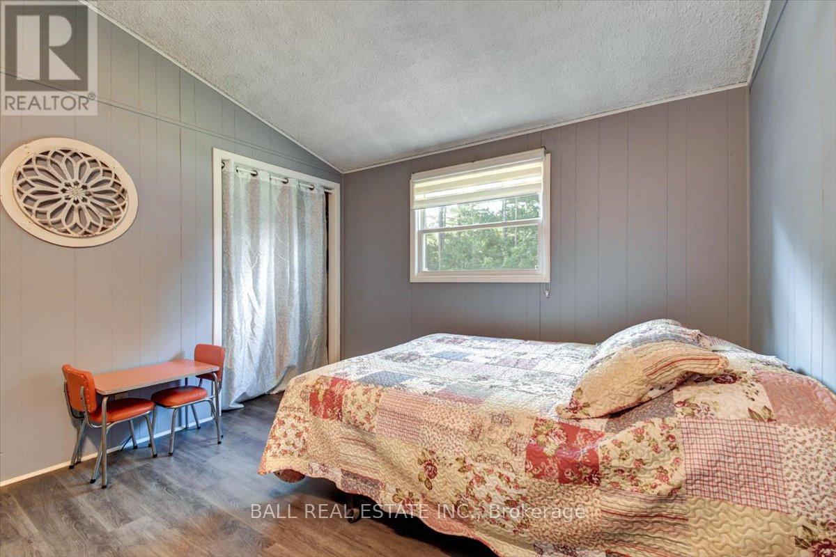 24 Gould Lane, Bancroft (Dungannon Ward), Ontario  K0L 1C0 - Photo 12 - X12344151