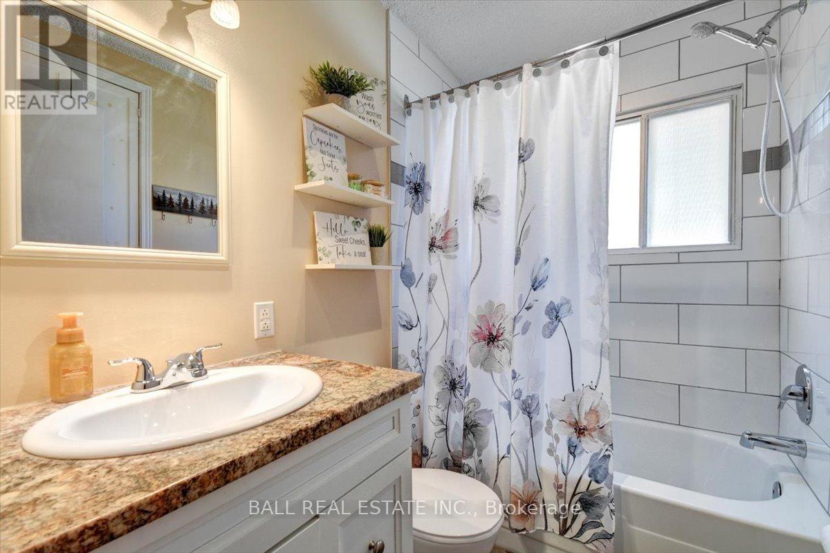 24 Gould Lane, Bancroft (Dungannon Ward), Ontario  K0L 1C0 - Photo 13 - X12344151