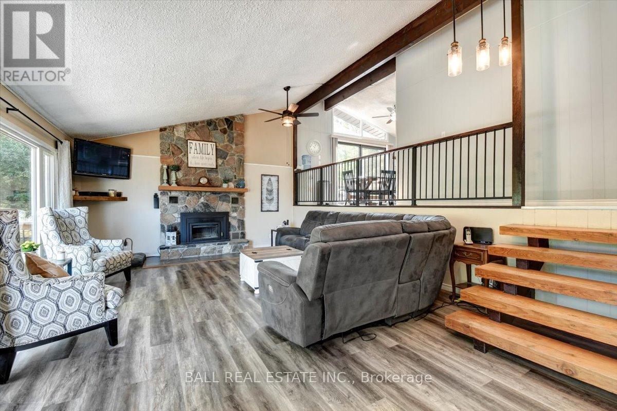 24 Gould Lane, Bancroft (Dungannon Ward), Ontario  K0L 1C0 - Photo 5 - X12344151