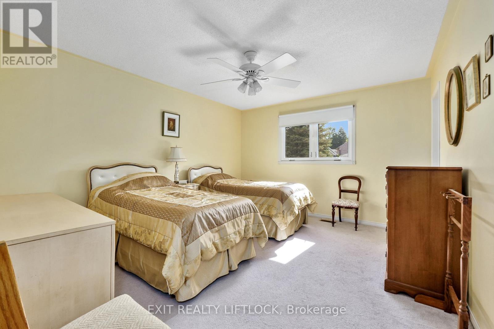 12 Victoria Avenue, Smith-Ennismore-Lakefield (Lakefield), Ontario  K0L 2H0 - Photo 17 - X12344256