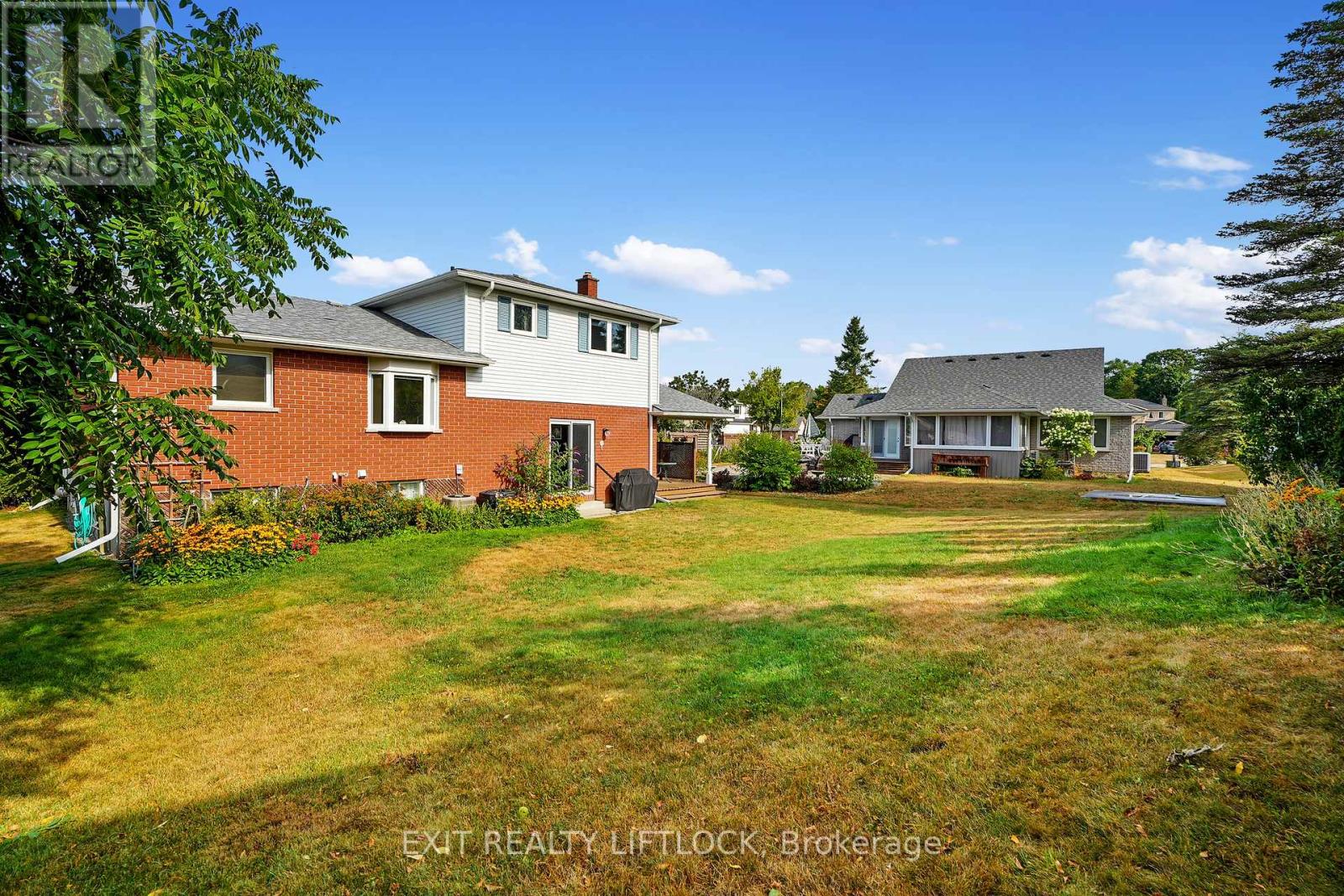 12 Victoria Avenue, Smith-Ennismore-Lakefield (Lakefield), Ontario  K0L 2H0 - Photo 23 - X12344256