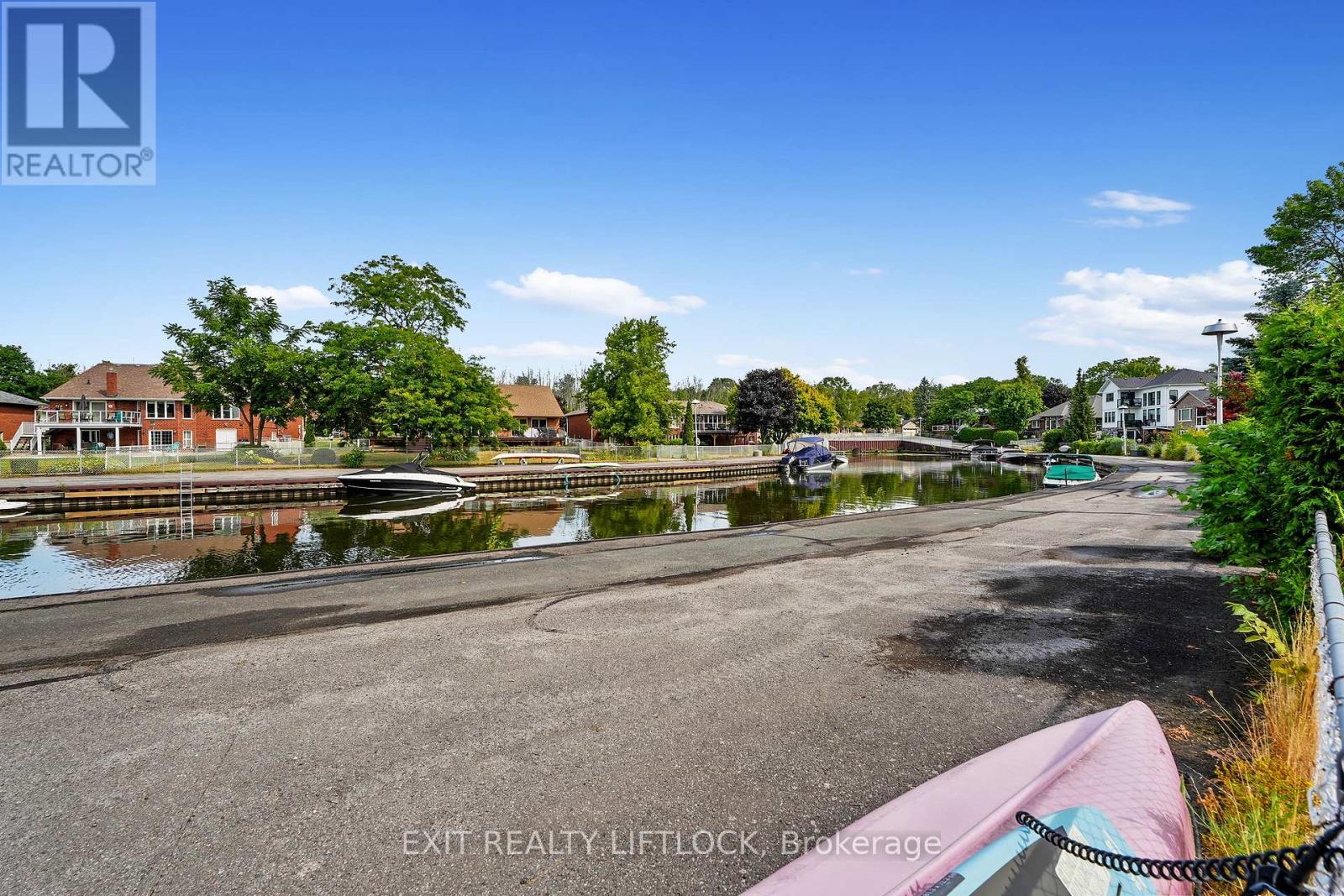 12 Victoria Avenue, Smith-Ennismore-Lakefield (Lakefield), Ontario  K0L 2H0 - Photo 26 - X12344256