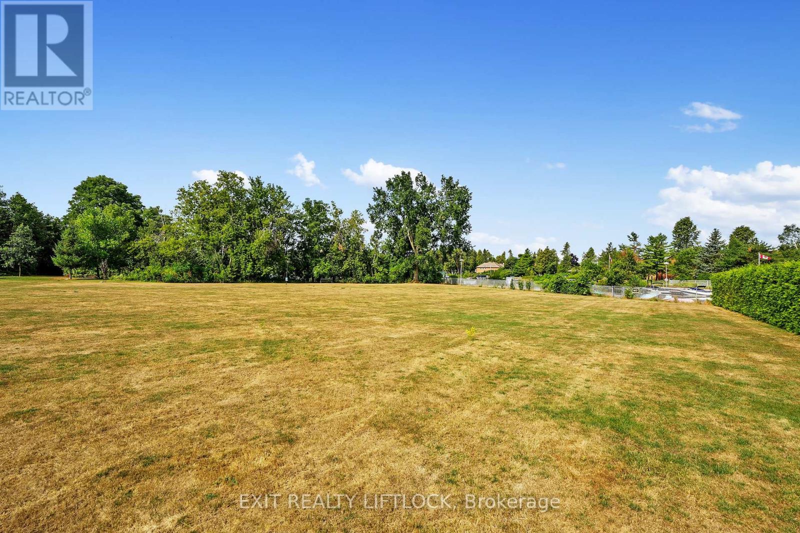 12 Victoria Avenue, Smith-Ennismore-Lakefield (Lakefield), Ontario  K0L 2H0 - Photo 28 - X12344256
