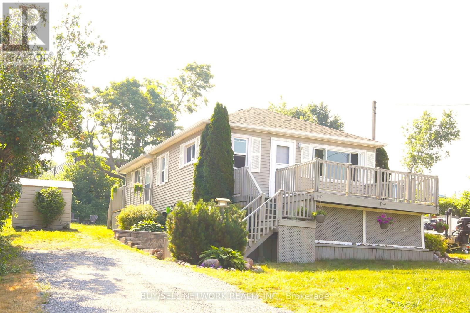 879 Garthorne Avenue, Selwyn, Ontario  K0L 1H0 - Photo 2 - X12344314