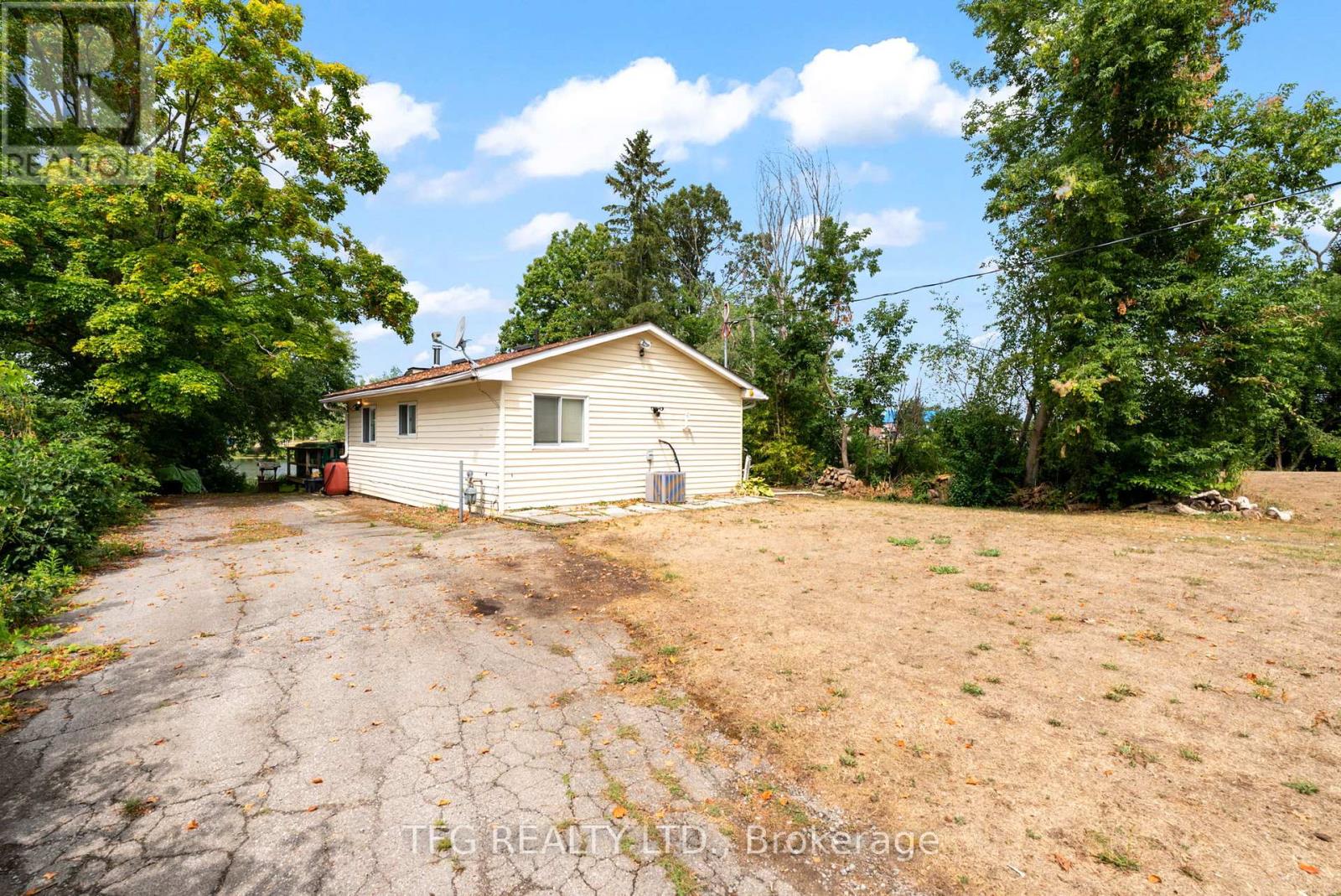53 Carlton Crescent, Kawartha Lakes (Omemee), Ontario  K0L 2W0 - Photo 3 - X12344341