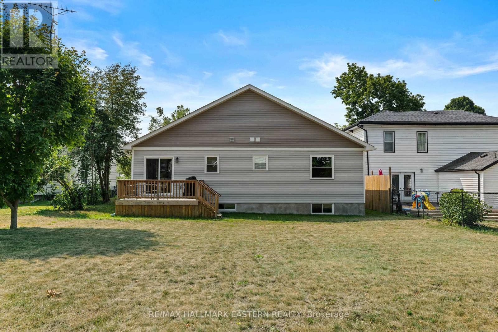 17 Mathison Street E, Havelock-Belmont-Methuen (Havelock), Ontario  K0L 1Z0 - Photo 28 - X12344469