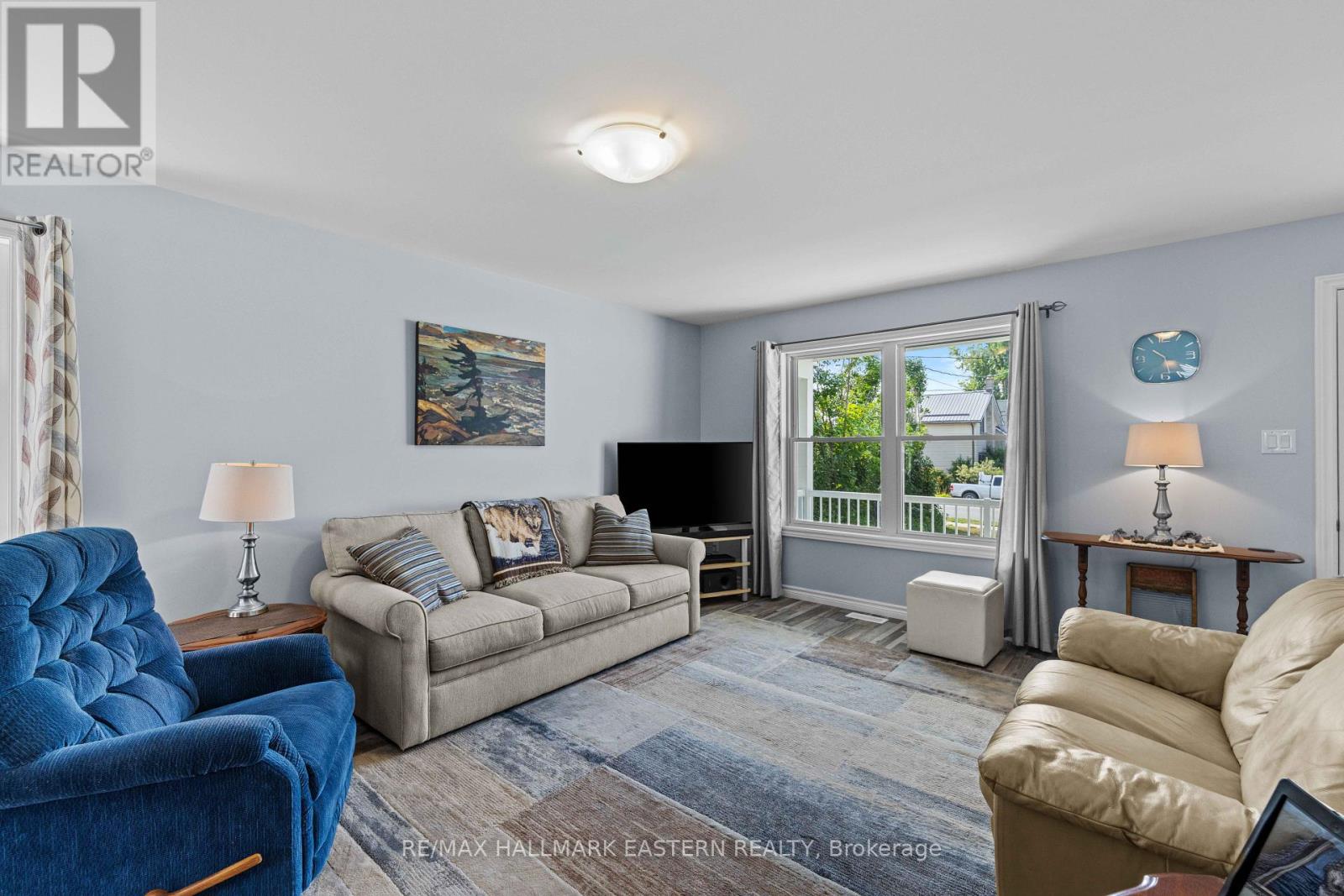 17 Mathison Street E, Havelock-Belmont-Methuen (Havelock), Ontario  K0L 1Z0 - Photo 8 - X12344469
