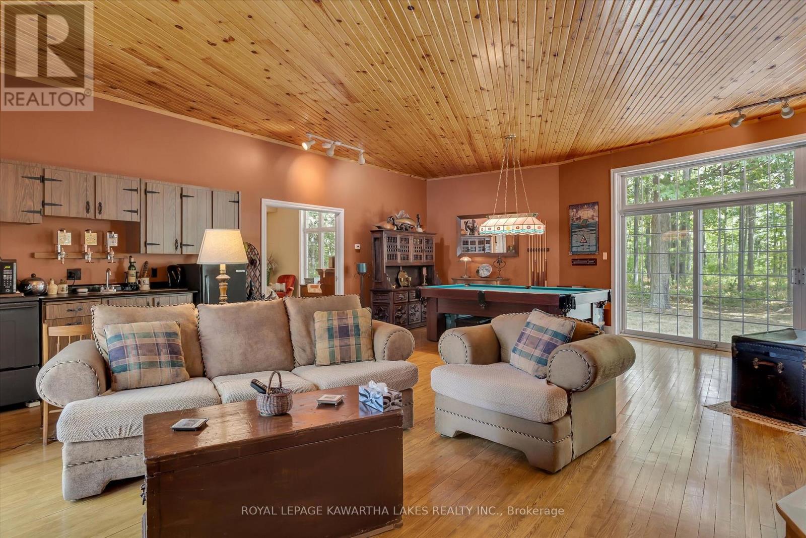 1928 Elm Tree Road, Kawartha Lakes (Ops), Ontario  K9V 4R1 - Photo 25 - X12344837