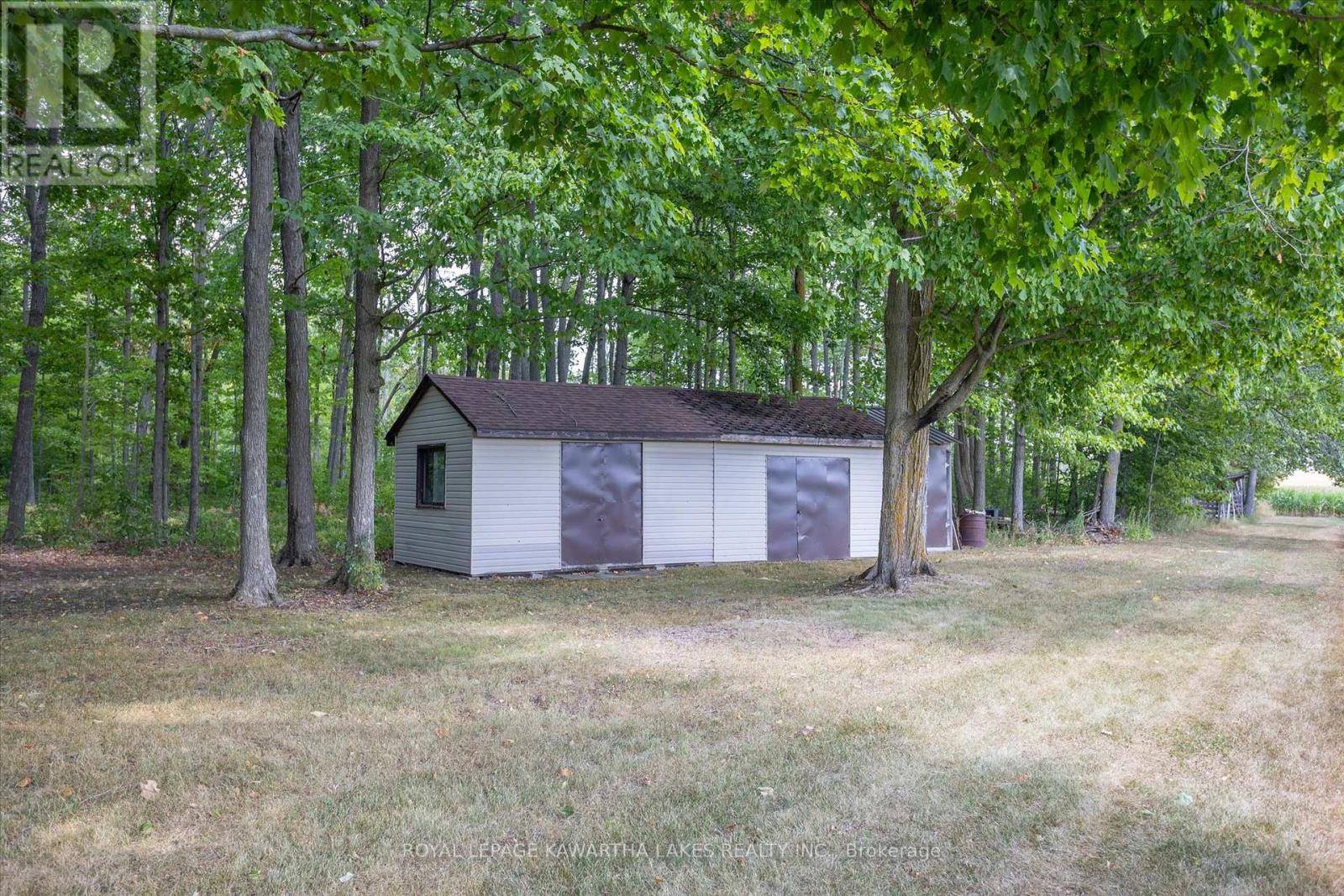 1928 Elm Tree Road, Kawartha Lakes (Ops), Ontario  K9V 4R1 - Photo 49 - X12344837