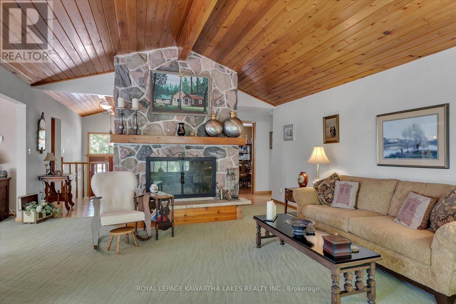 1928 Elm Tree Road, Kawartha Lakes (Ops), Ontario  K9V 4R1 - Photo 7 - X12344837
