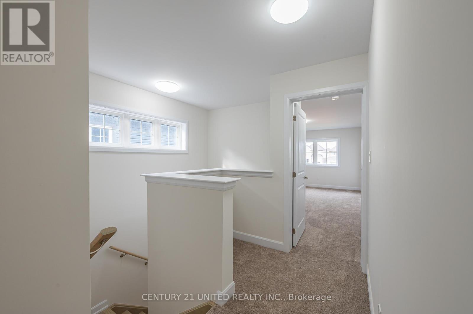 319 Mullighan Gardens, Peterborough North (North), Ontario  K9K 0H2 - Photo 11 - X12344853