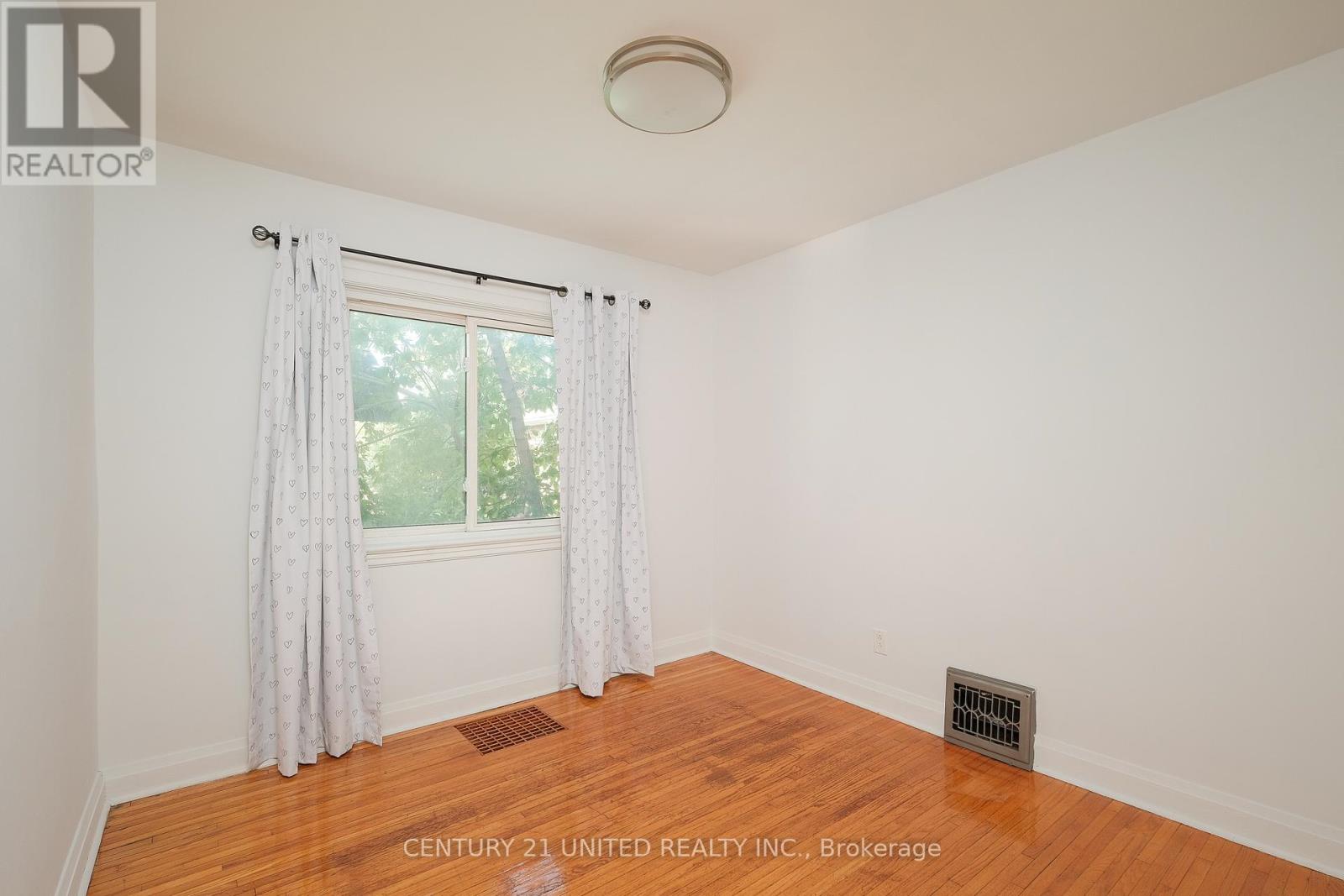 334 Mckellar Street, Peterborough South (West), Ontario  K9J 1P7 - Photo 14 - X12345003