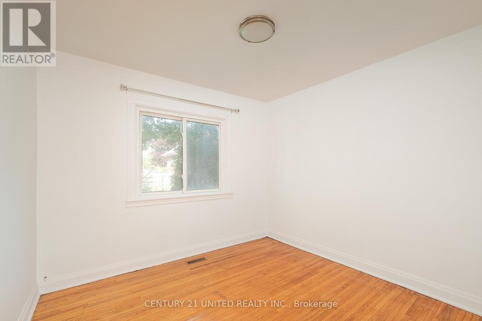 334 Mckellar Street, Peterborough South (West), Ontario  K9J 1P7 - Photo 17 - X12345003