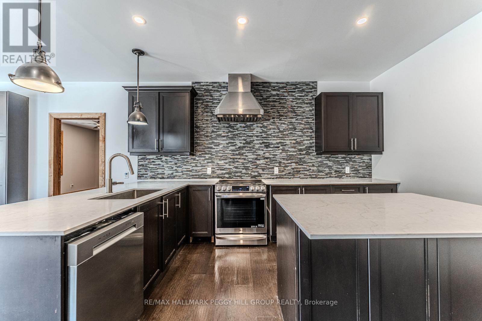 24b Buck Hill Road, Hastings Highlands (Monteagle Ward), Ontario  K0L 1C0 - Photo 3 - X12345060