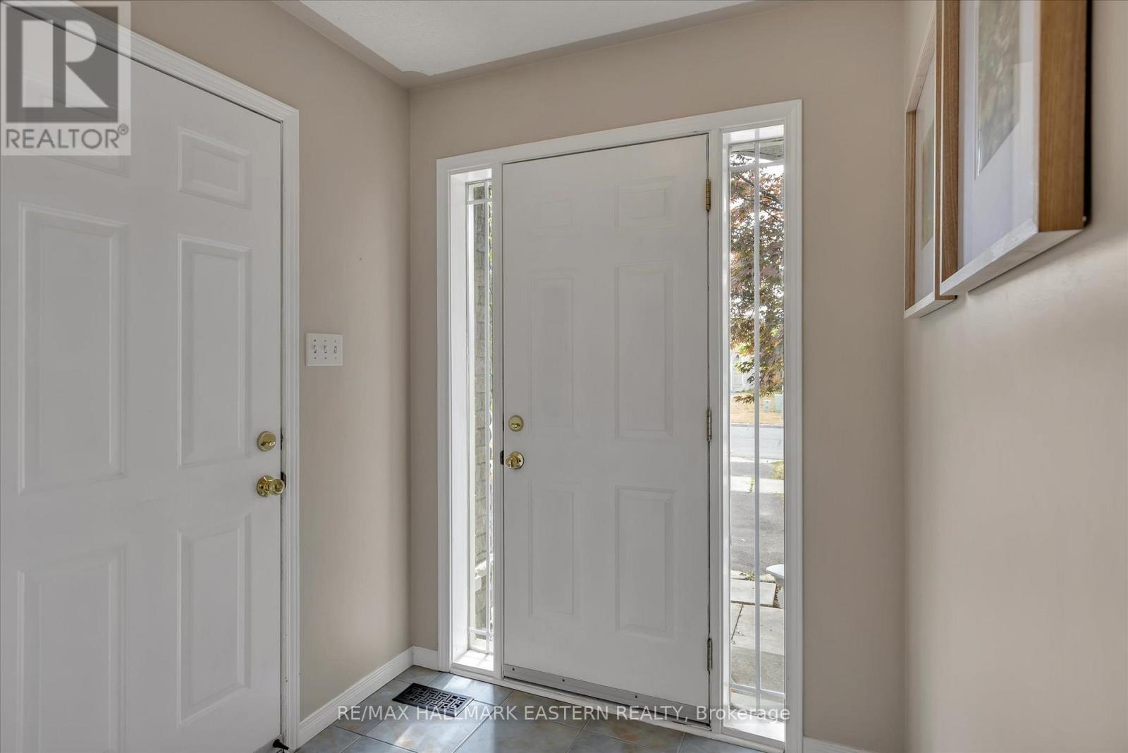 20 Eldon Court, Peterborough East (North), Ontario  K9H 7S1 - Photo 4 - X12345320